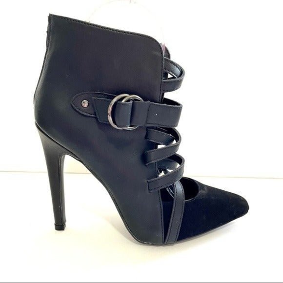 Qupid Black Ankle Boots Buckled Straps #6.5 - Picture 7 of 9